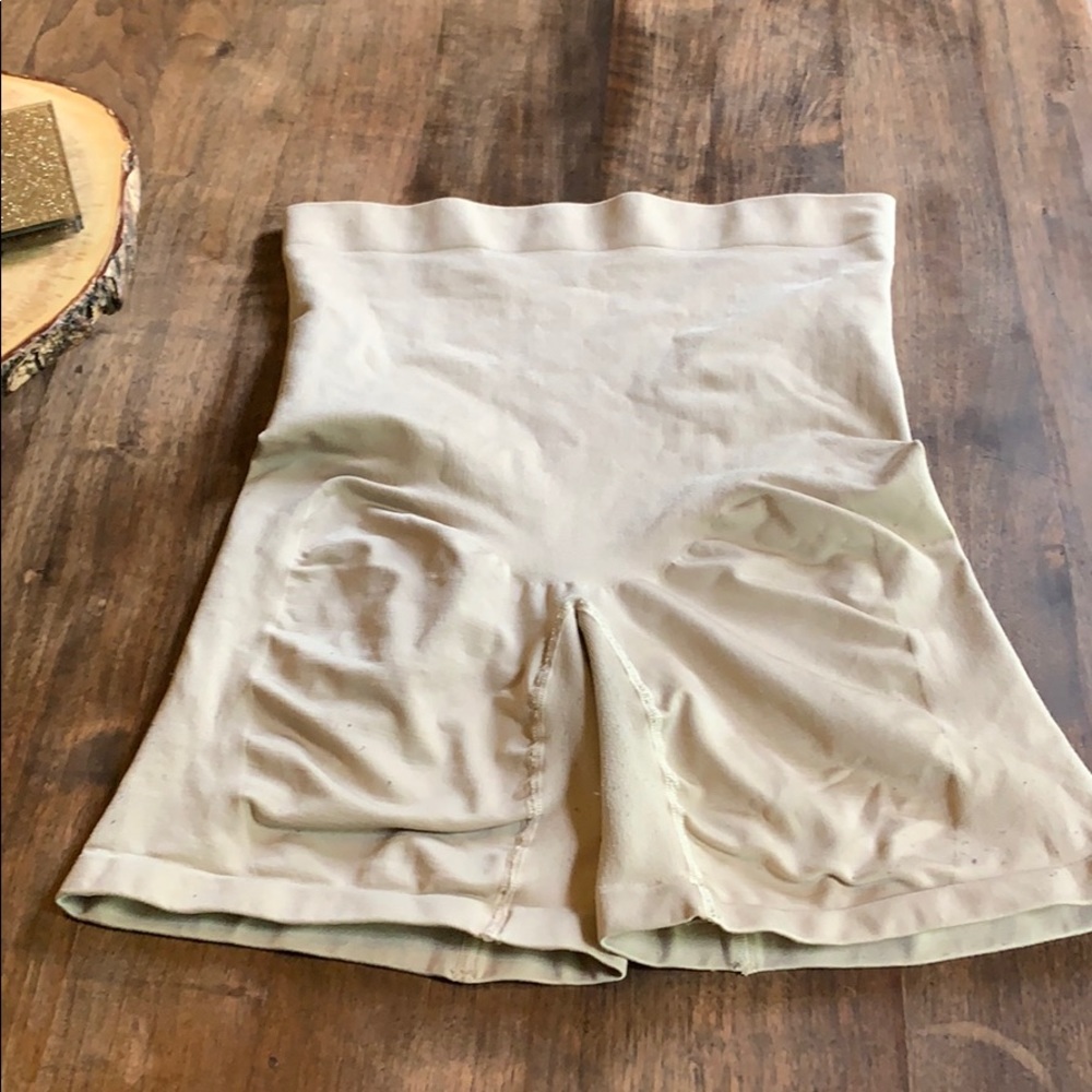 “Spanx” dressbarn brand of shapewear